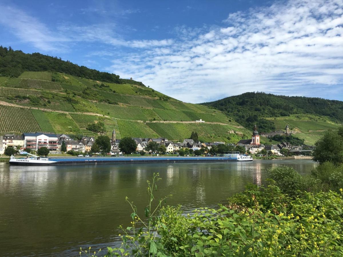 Ferienhaus Am Moselradweg Zell an der Mosel Esterno foto