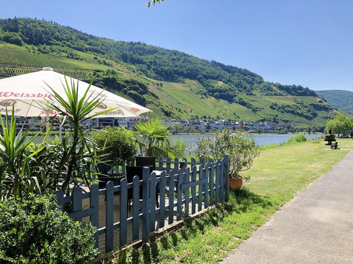 Ferienhaus Am Moselradweg Zell an der Mosel Esterno foto