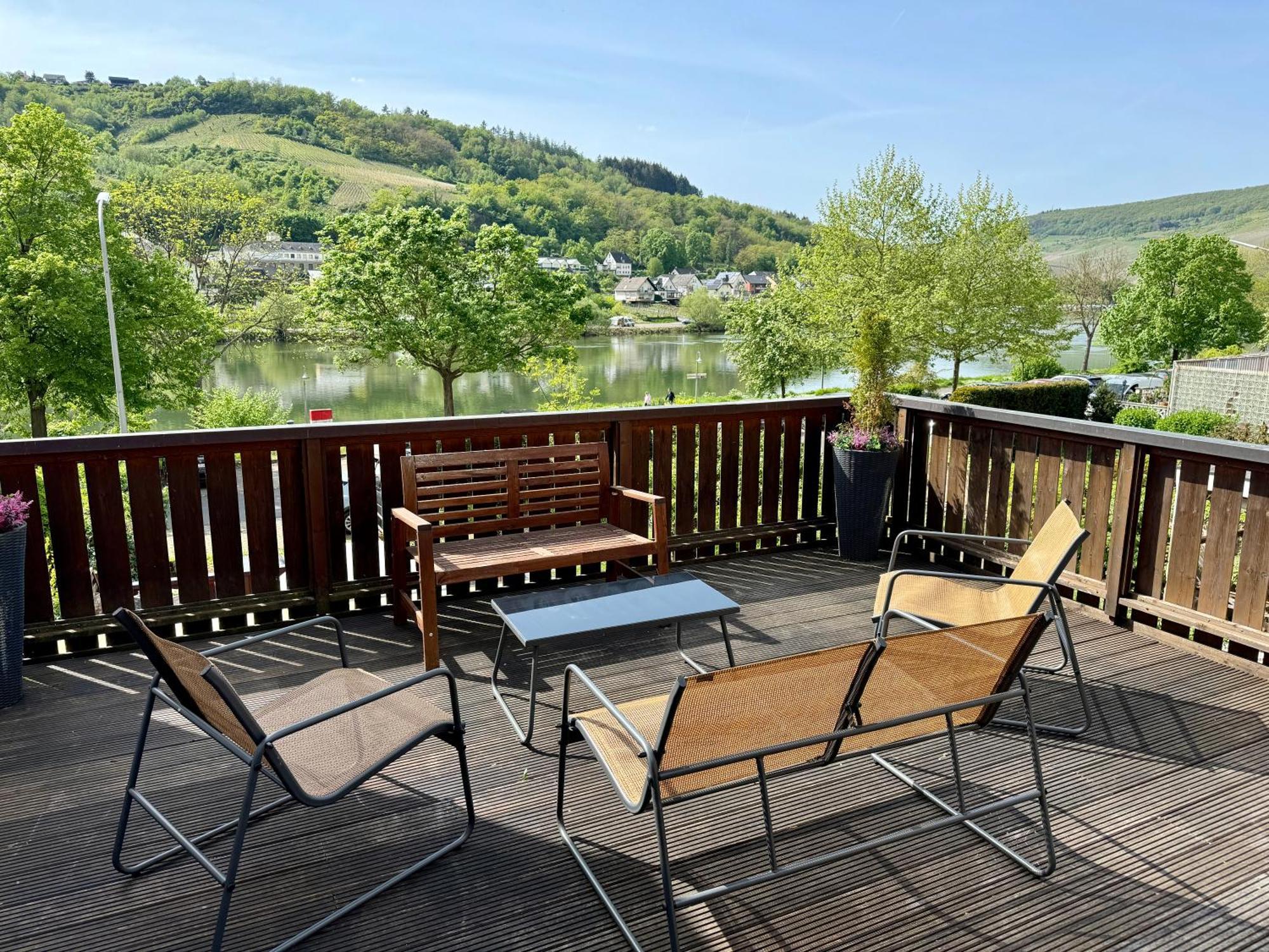 Ferienhaus Am Moselradweg Zell an der Mosel Esterno foto